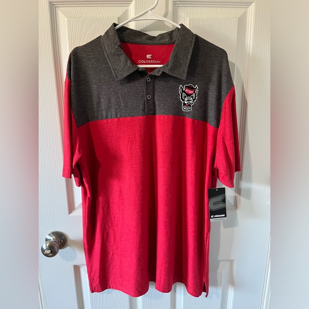 NWT North Carolina State Wolfpack Polo. Sz Large. Red